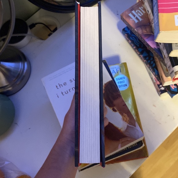 the cousins book by karen m mcmanus - Picture 2 of 3